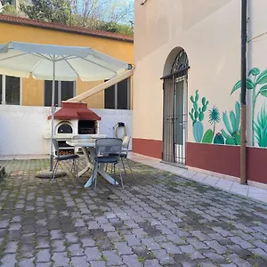 casa-102.hotelitalianriviera.com/
